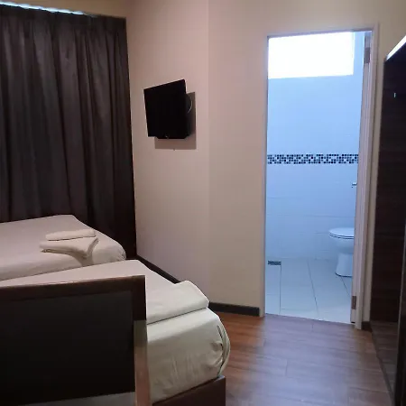Hotel 138 @ Bestari Shah Alam Bagian luar foto