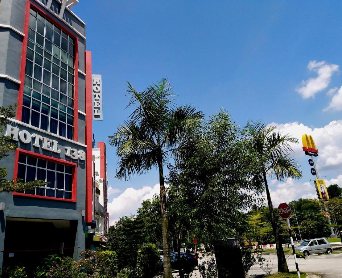 138 @ Bestari Hotel